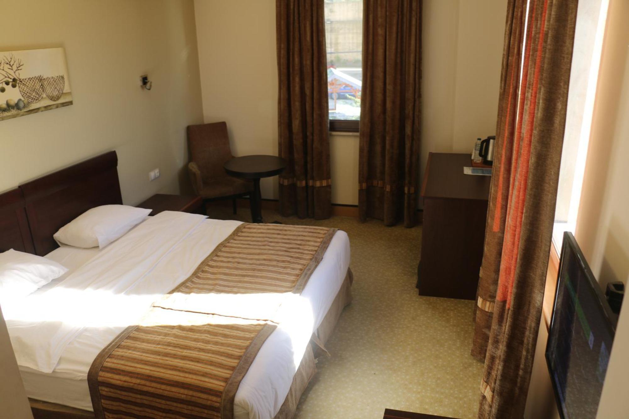 Hotel Lazlakar Sogutlu  Eksteriør billede